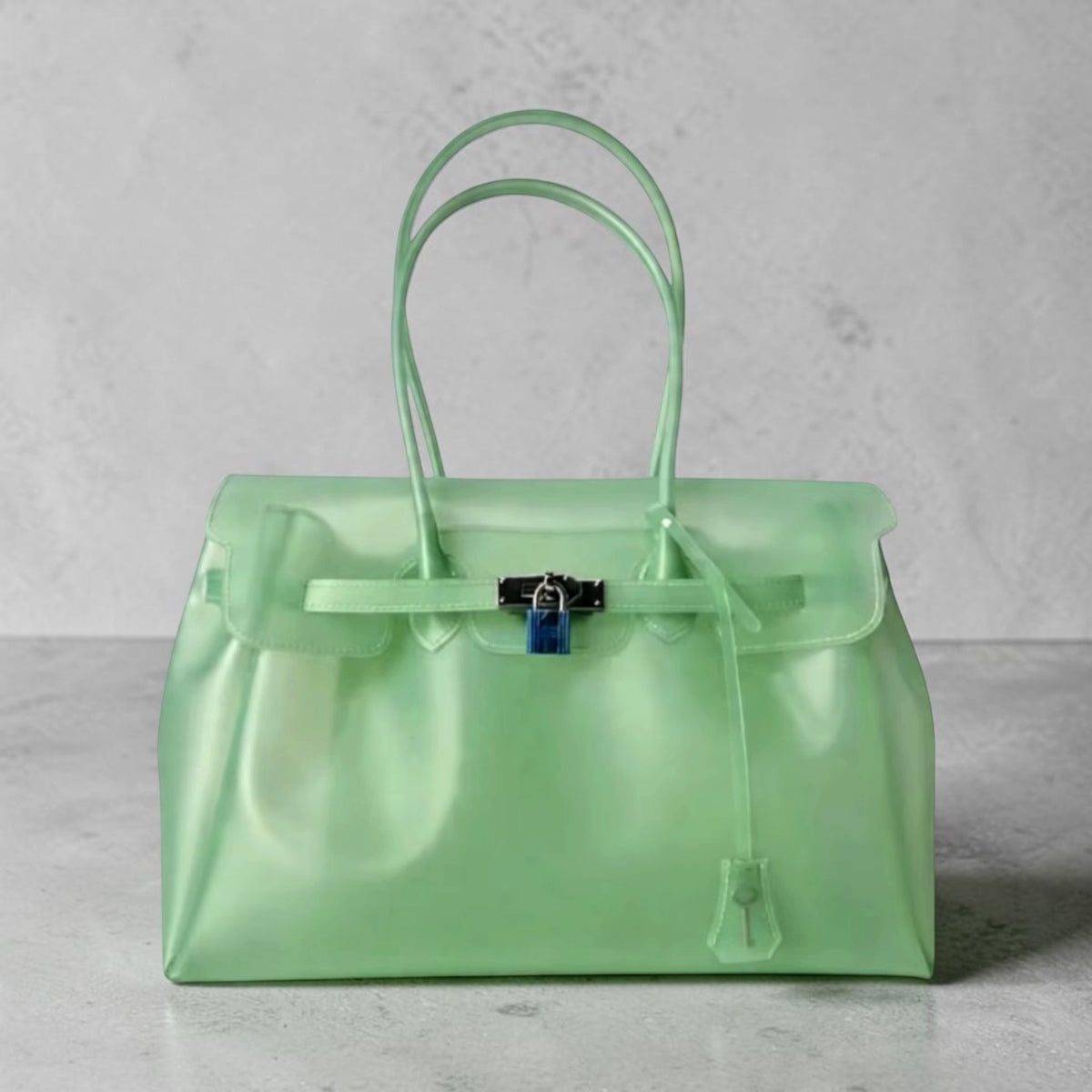CHIC PVC HANDBAG